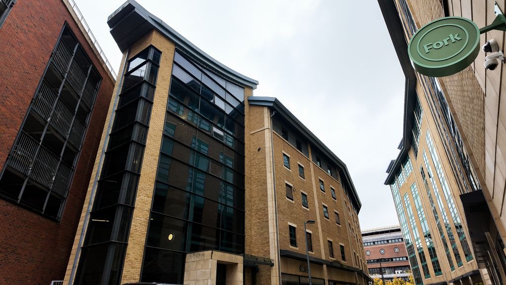 Property photo 1 of 11