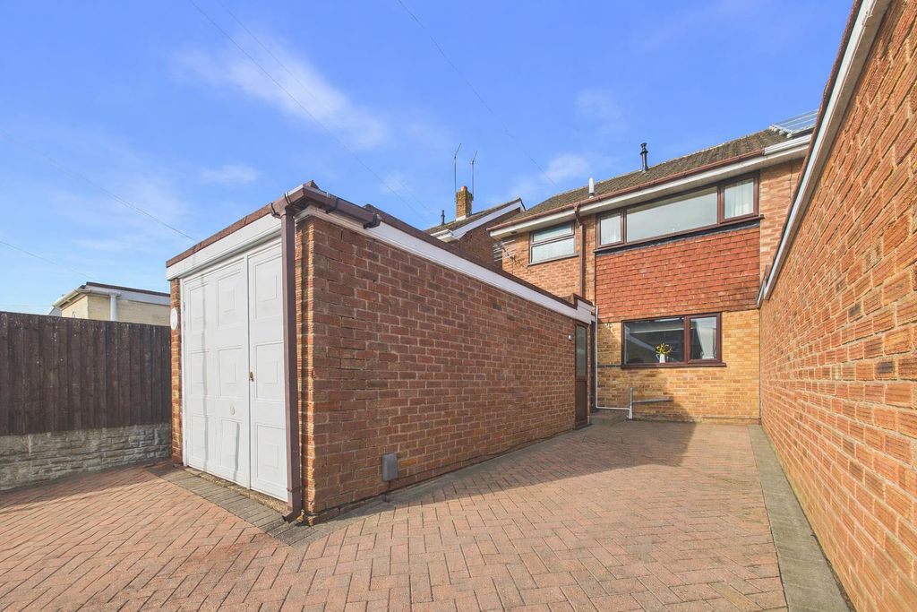 Property photo 1 of 14 Ff17B163-E579-401A-9Ae4-0742752B9568.Png