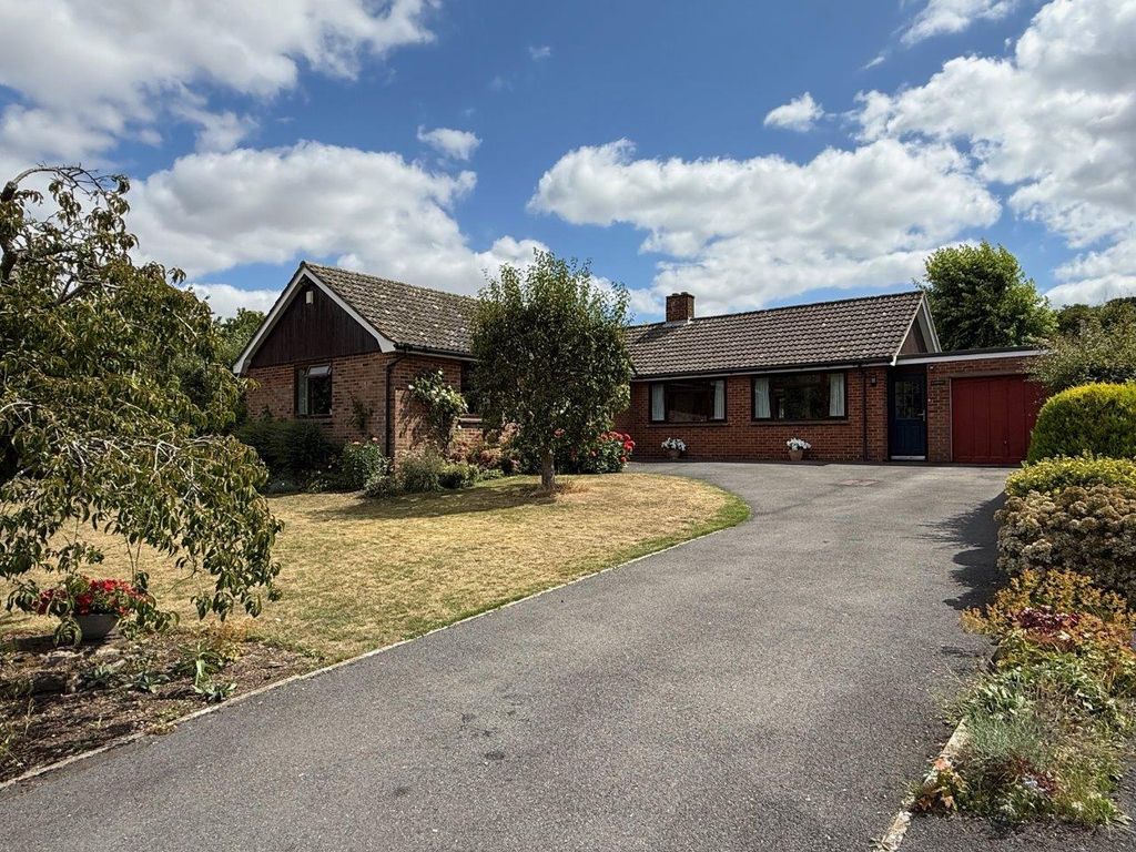 Property photo 1 of 34