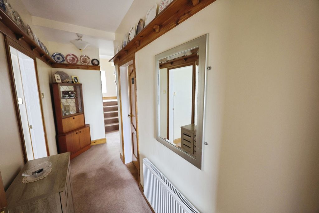 Property photo 2 of 26 Pbox-Unknown-316527.Jpg