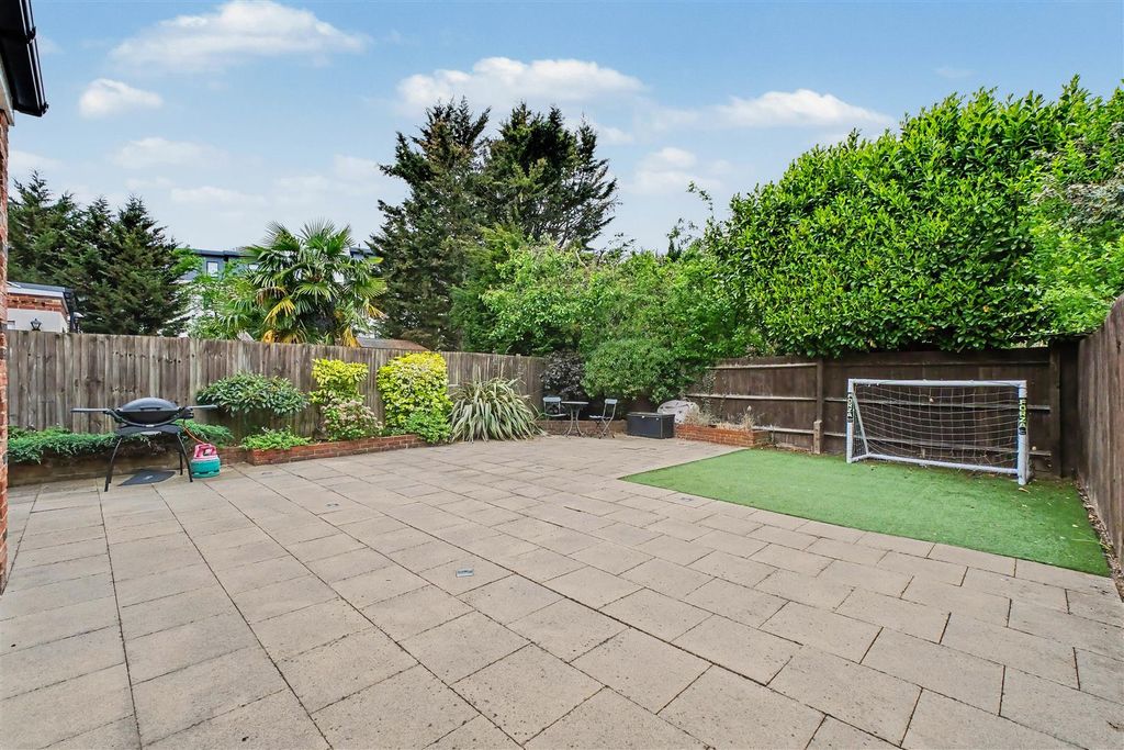 Property photo 2 of 18 17.Jpg
