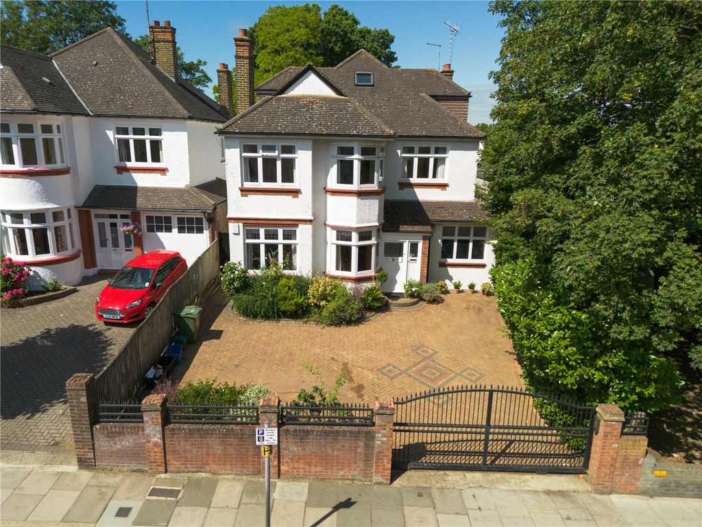 Property photo 1 of 12 Picture No. 28