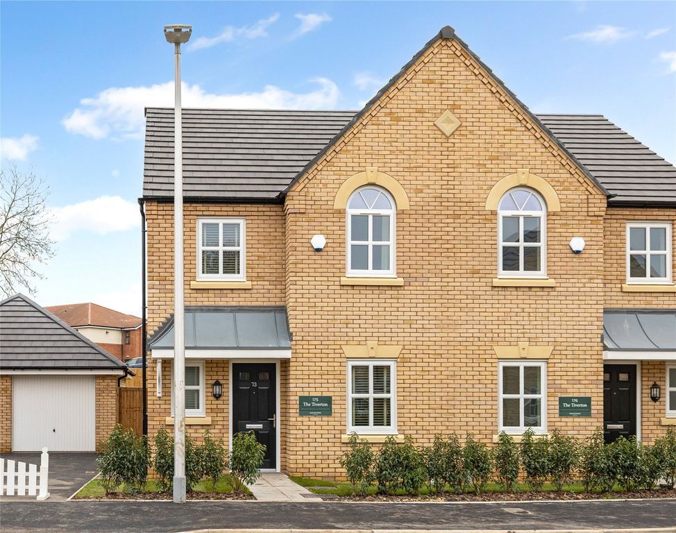 Property photo 1 of 12 Exterior