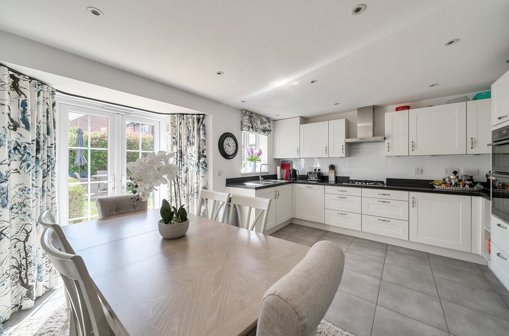 Property photo 2 of 20 1478893-6-6A3283d...