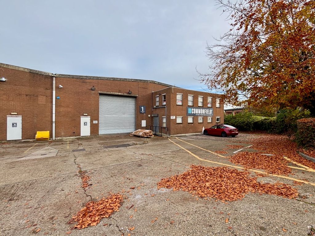 Property photo 1 of 1 1 Walter Lawrence Dunstable Warehouse To Let Adroit.Jpeg