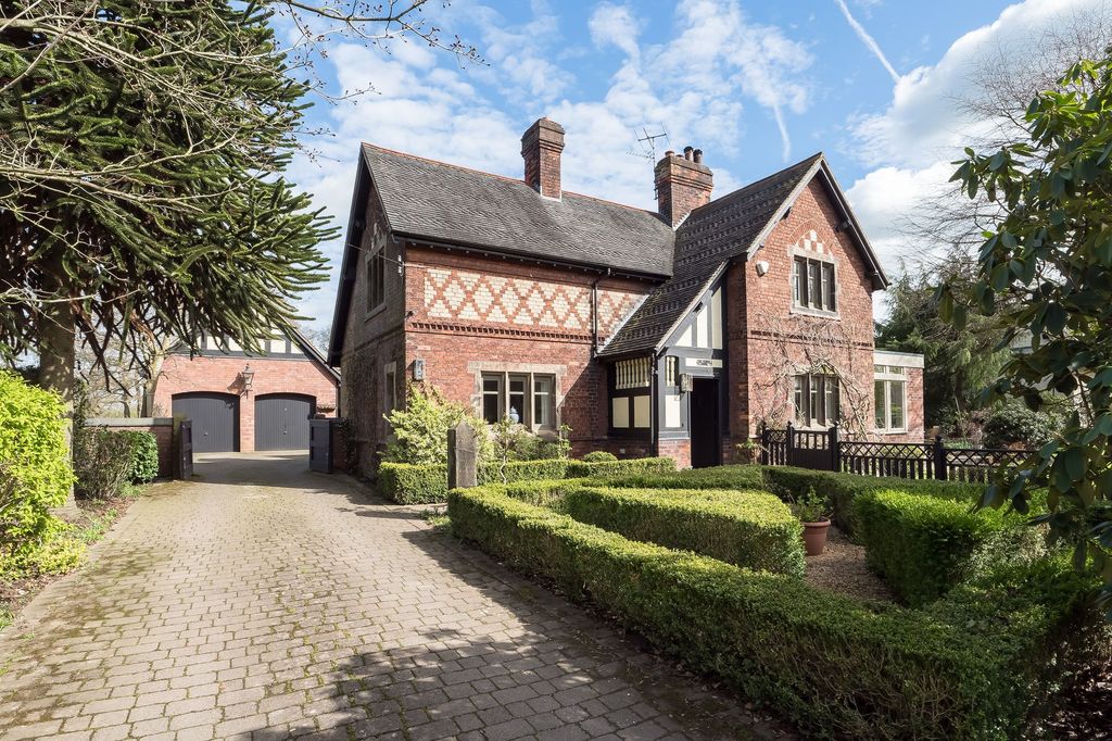 Property photo 1 of 37