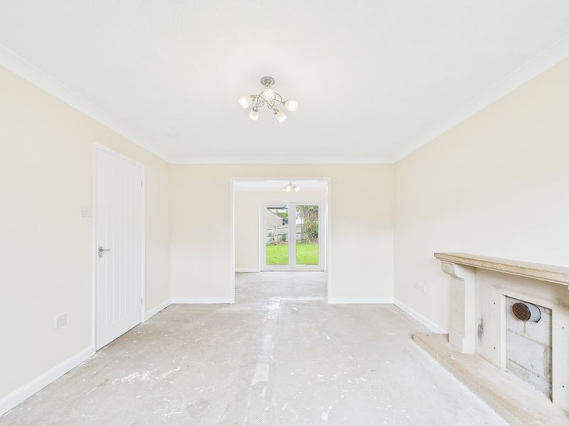 Property photo 3 of 25