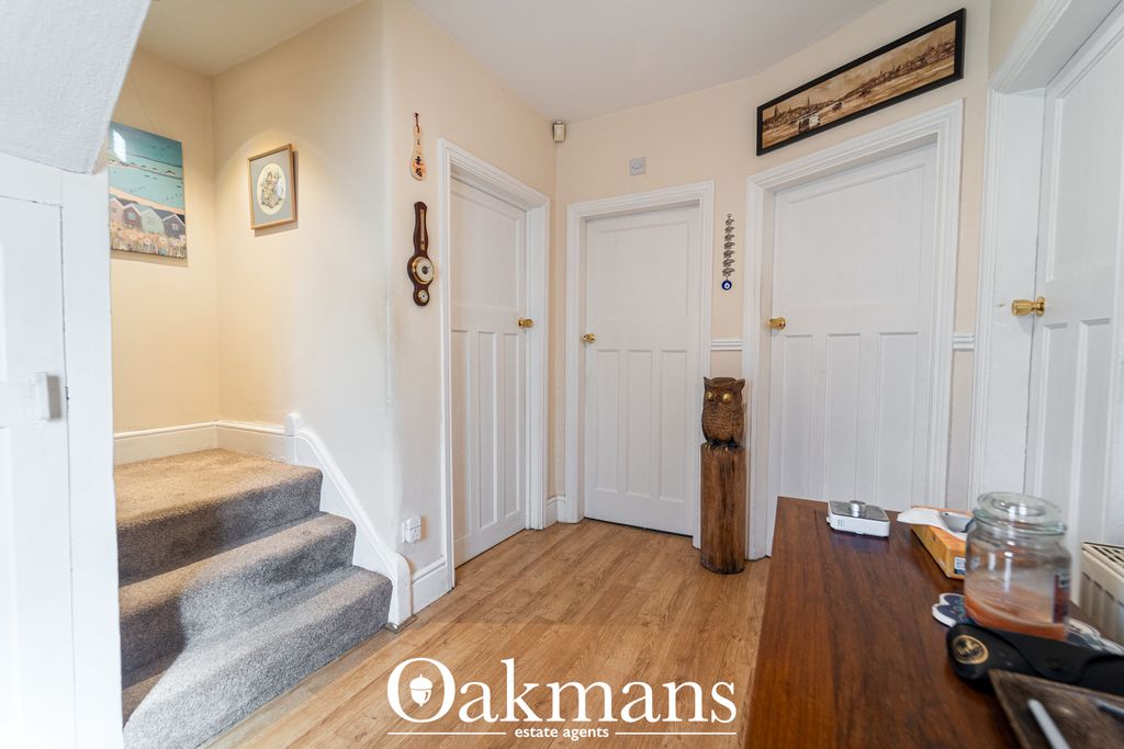 Property photo 3 of 45 Hallway