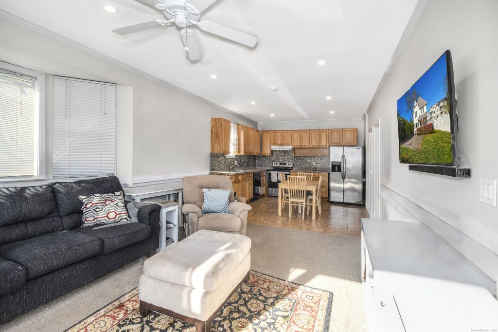 Property photo 2 of 20 <Alttext/>