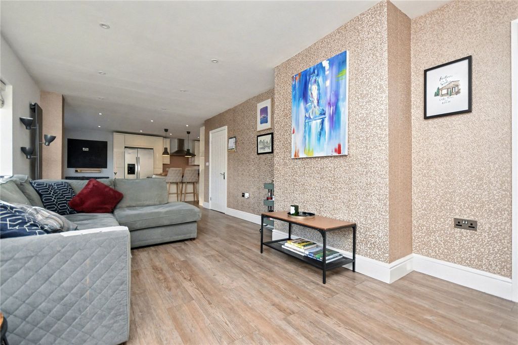 Property photo 2 of 18 Picture No. 07