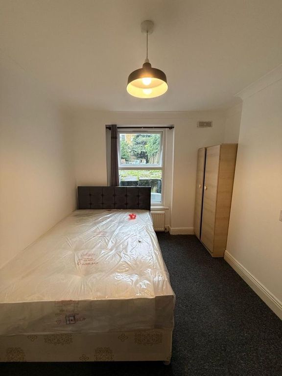 Property photo 3 of 8 Photo 3