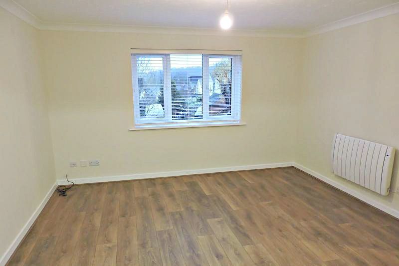 Property photo 2 of 8 2