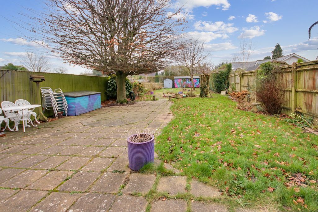 Property photo 2 of 19