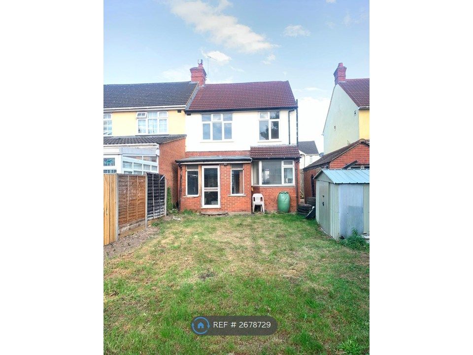 Property photo 2 of 18