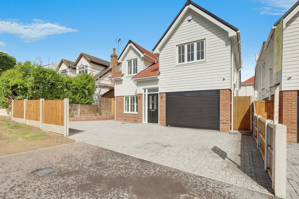 Property photo 1 of 22