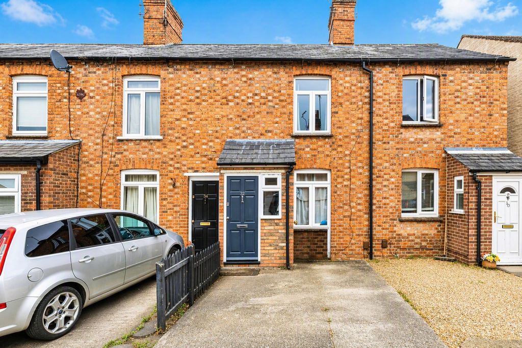 Property photo 1 of 10
