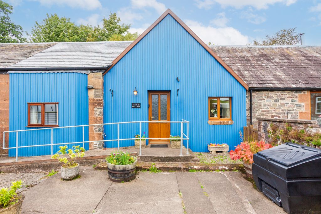 Property photo 1 of 36 External - Front