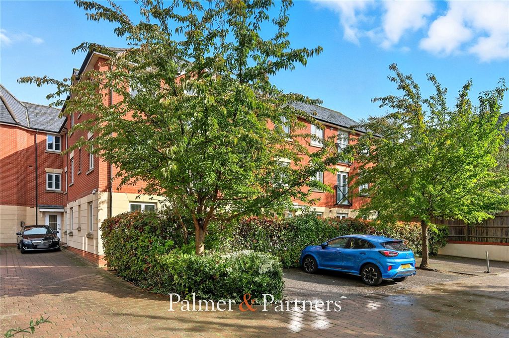 Property photo 2 of 17 Picture No. 02