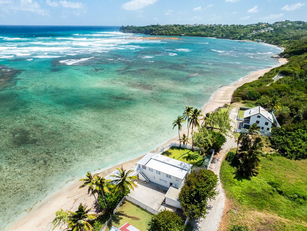 Property photo 2 of 16 Aerial Views Of Beach