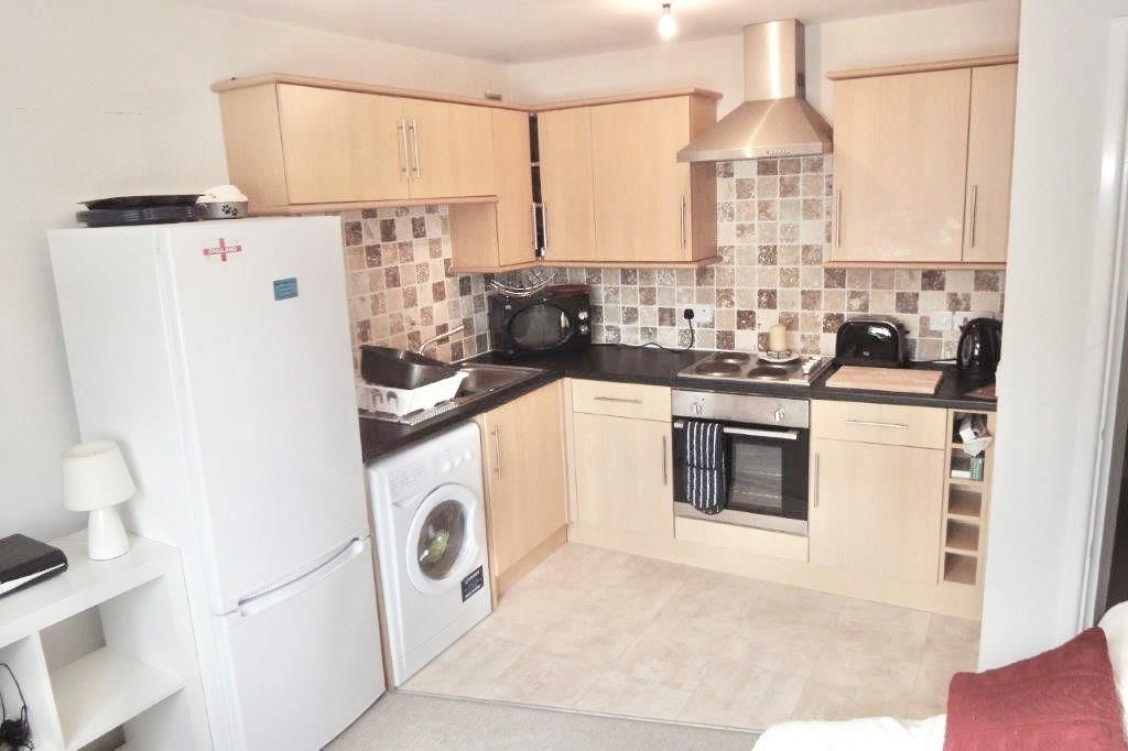 Property photo 2 of 7 Fitted Kitchen.Jpg
