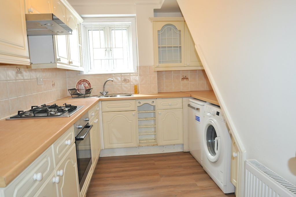 Property photo 3 of 14