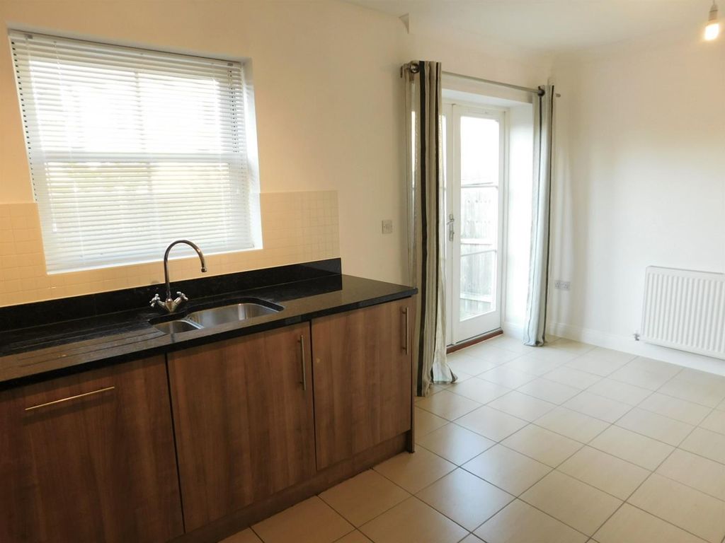 Property photo 3 of 14 Kitchen Diner