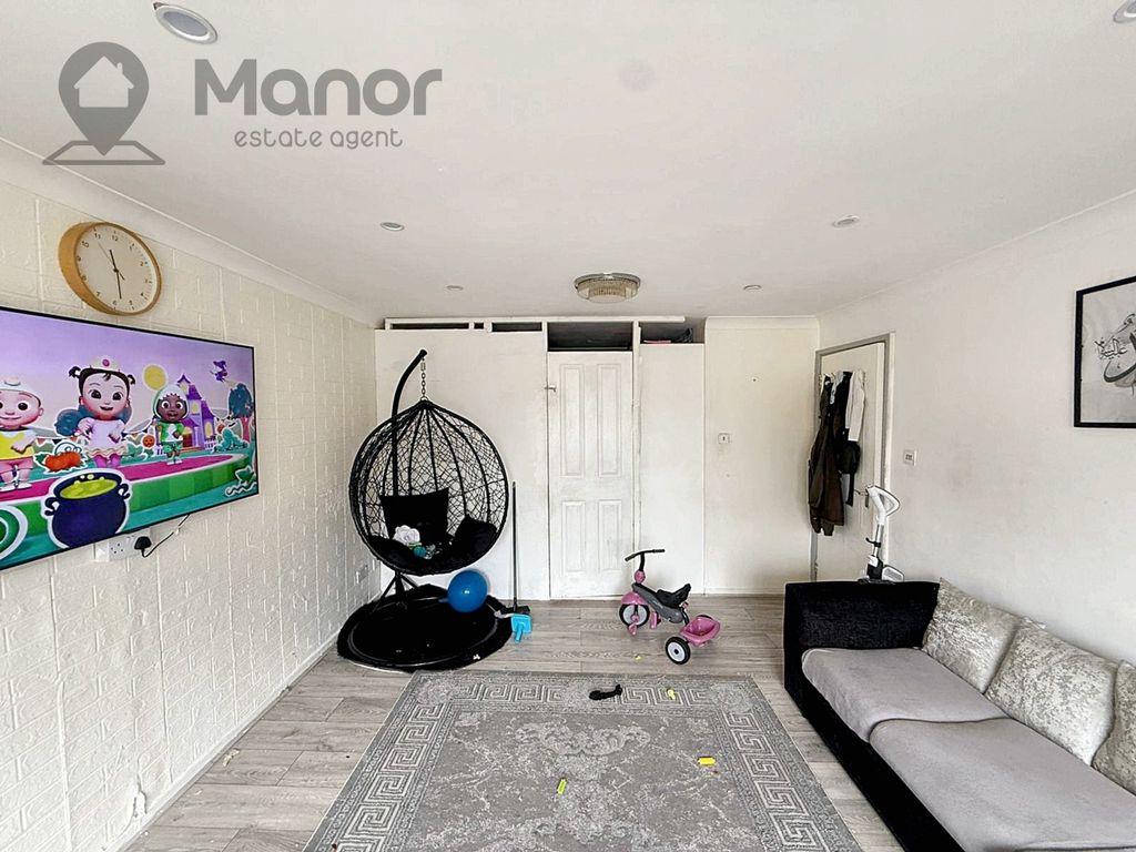 Property photo 3 of 11 Whatsapp Image 2025-10-16 At 16.36.03 (1)