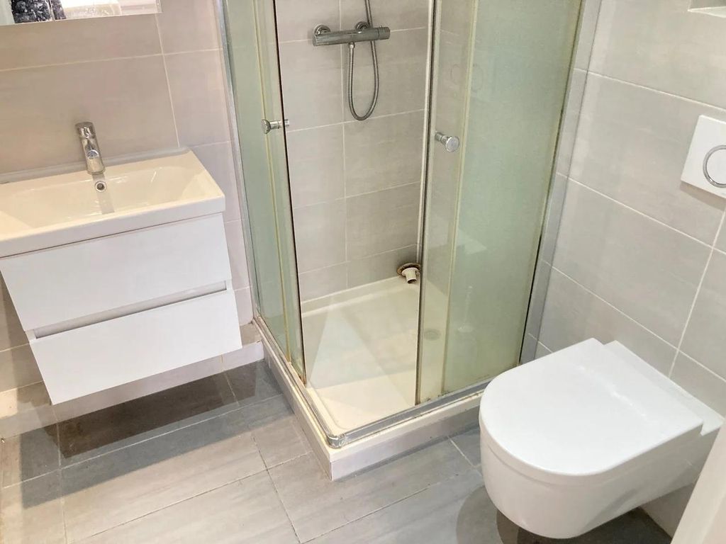 Property photo 2 of 2