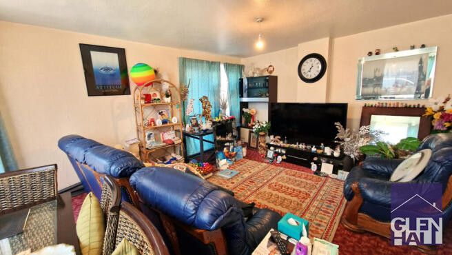 Property photo 3 of 11