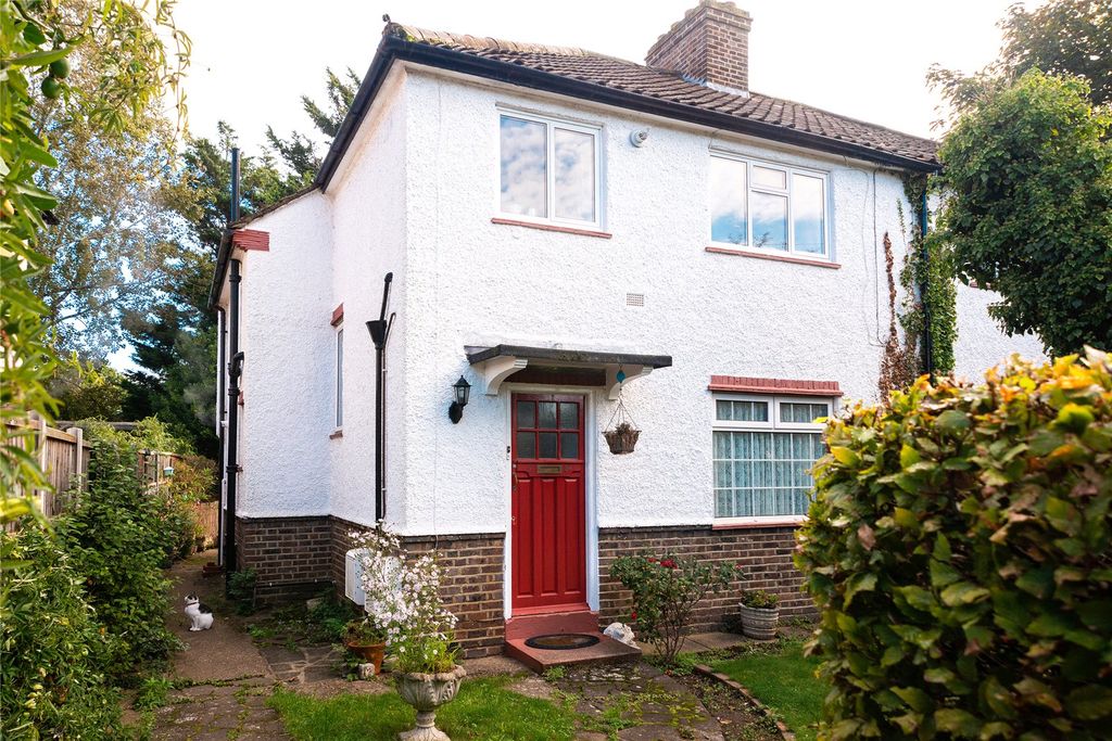 Property photo 1 of 18 Picture No. 02