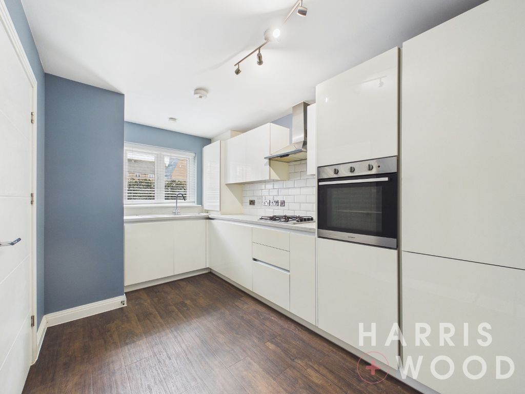 Property photo 2 of 24 4700082