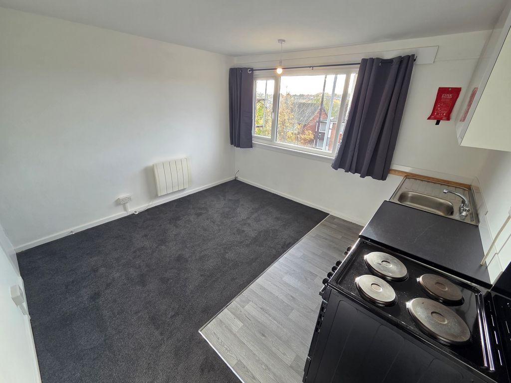 Property photo 2 of 9 Image