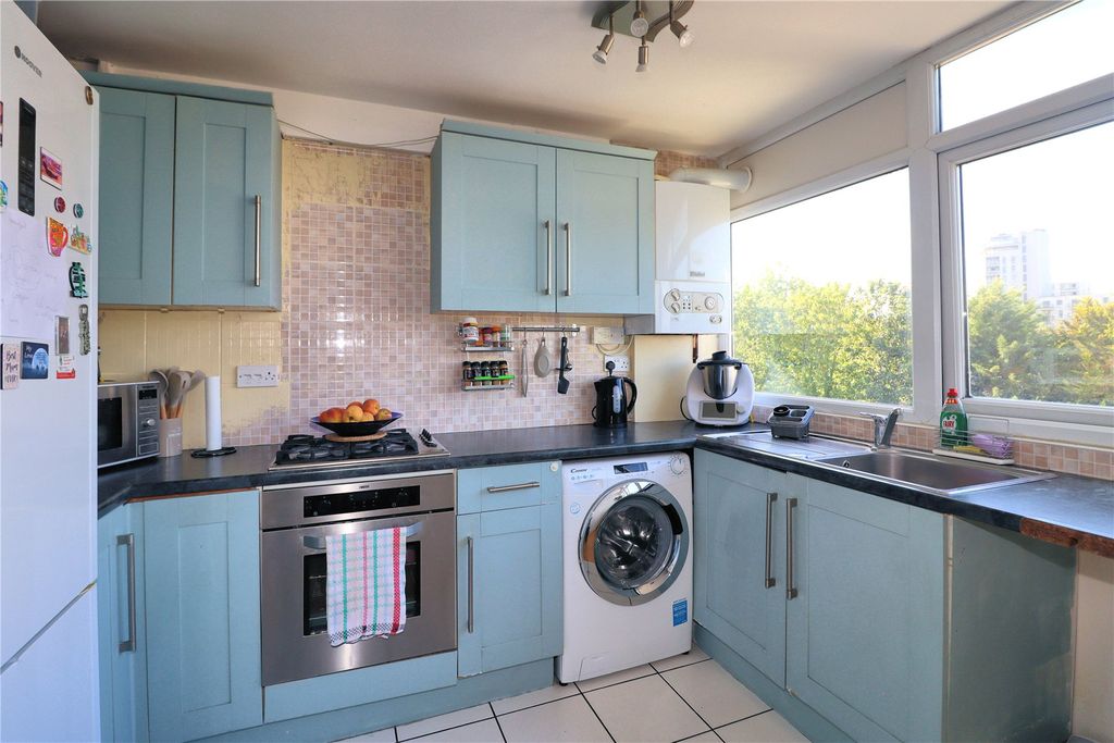 Property photo 2 of 10 Picture No. 09