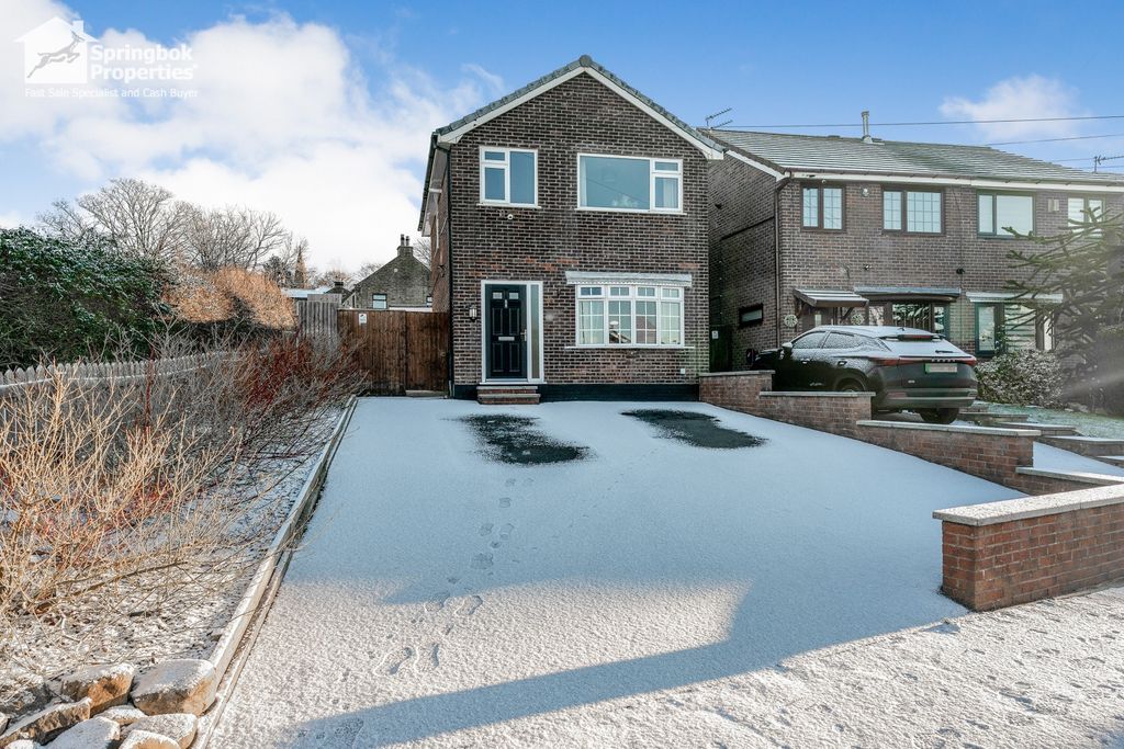 Property photo 1 of 16 Front View