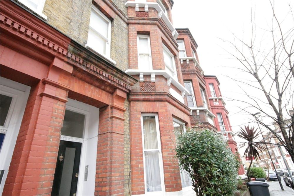 Property photo 2 of 5