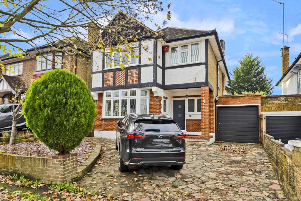 Property photo 1 of 16 4174950