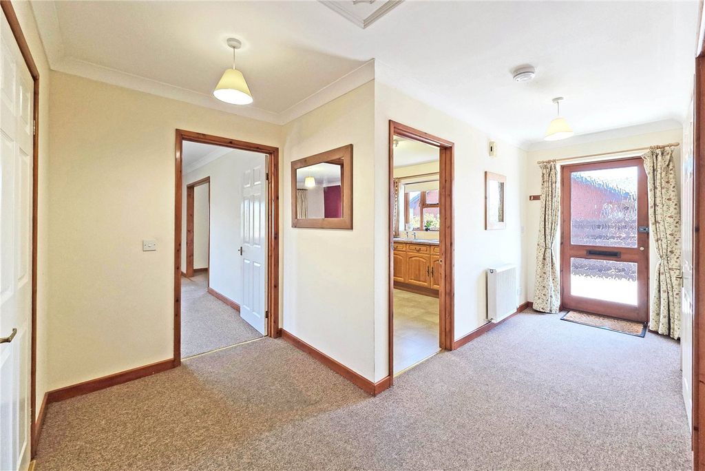 Property photo 3 of 19 Hallway