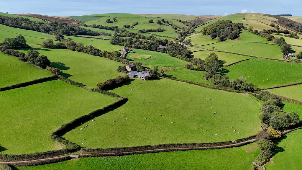 Property photo 2 of 35 Not Specified