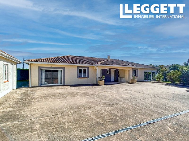 Property photo 2 of 10