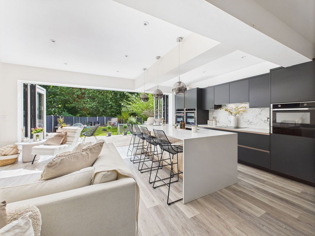 Property photo 2 of 24 Open Plan Living