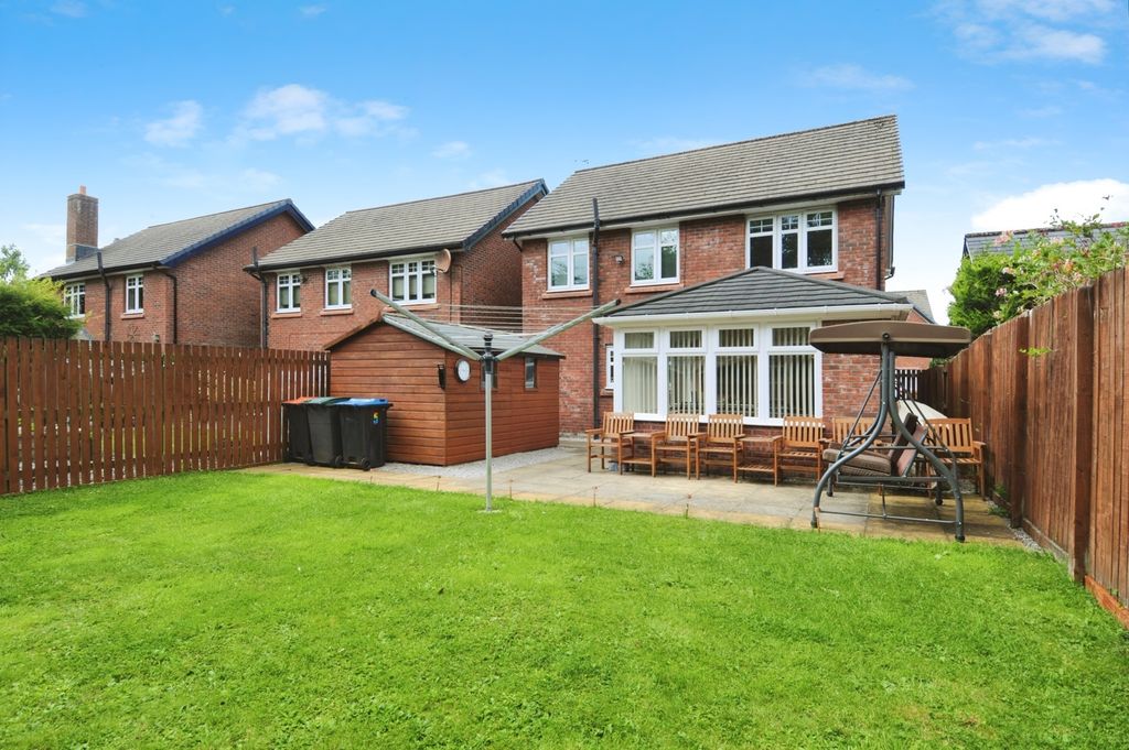 Property photo 2 of 18 Photo