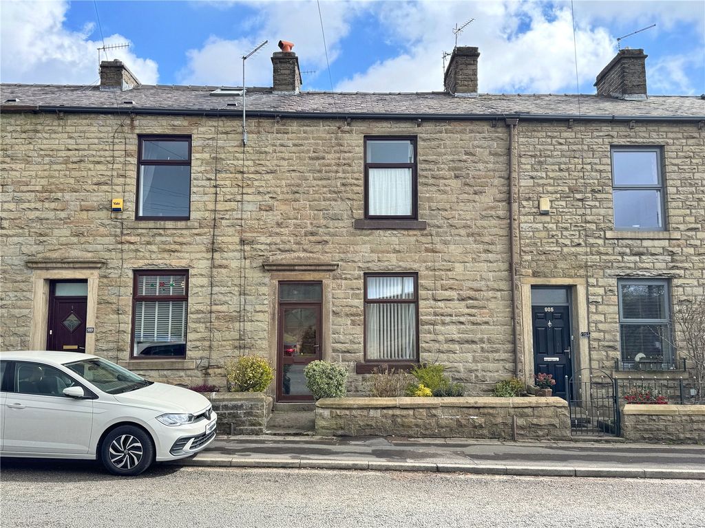 Property photo 1 of 14 Front External
