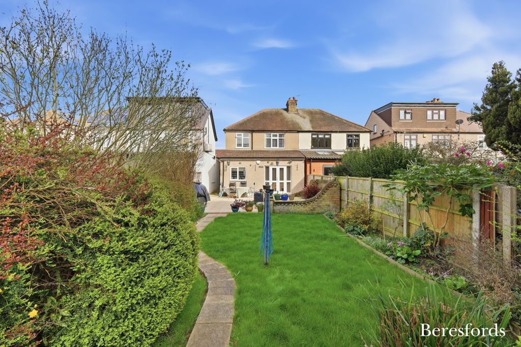 Property photo 1 of 21 Picture No. 17