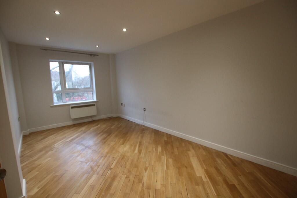 Property photo 3 of 13 Gallery