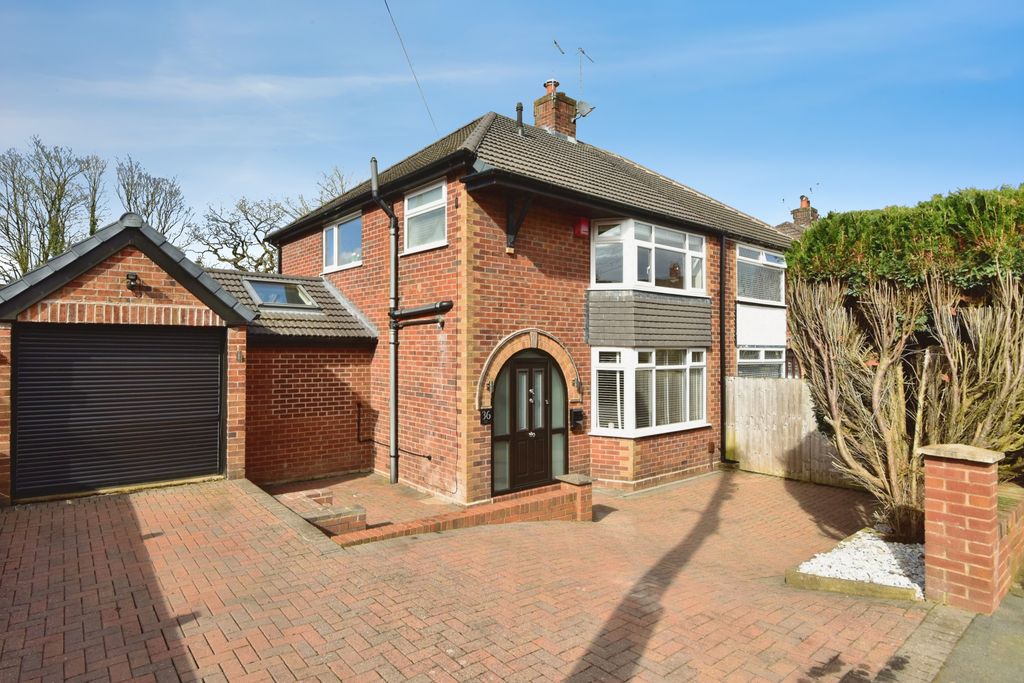 Property photo 1 of 15