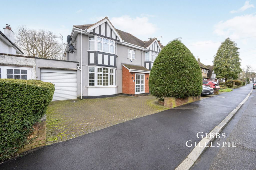 Property photo 2 of 15 Pbox-Img.Jpg