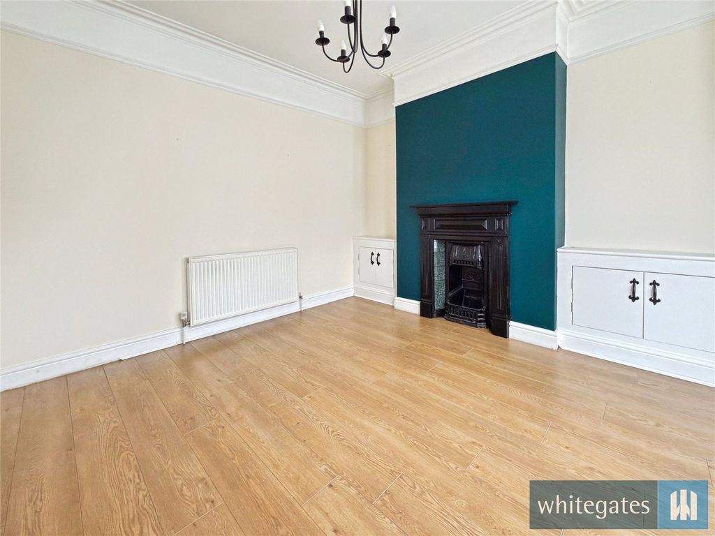 Property photo 3 of 17 Picture No. 09