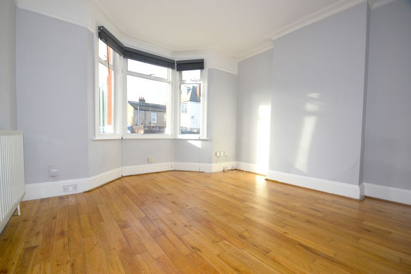 Property photo 2 of 8 Photo 8