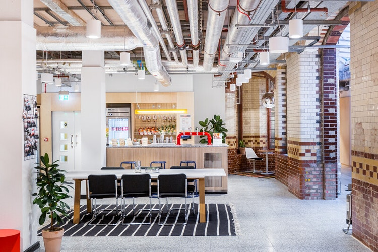 Property photo 2 of 8