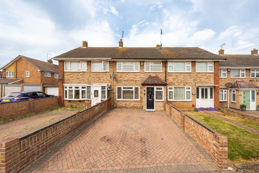 Property photo 1 of 17 5095911